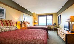 Standard 2 Queens Up North Main Lodge - Lakeside and Woodland view.